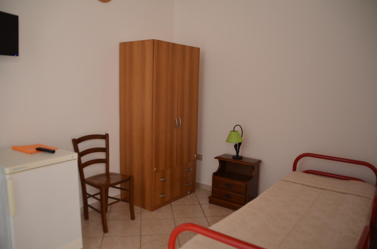 Agriturismo Agrifoglio San Giovanni Suèrgiu Kültér fotó